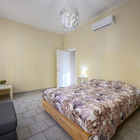 La Casa Del Sole Leilighet Piacenza Eksteriør bilde