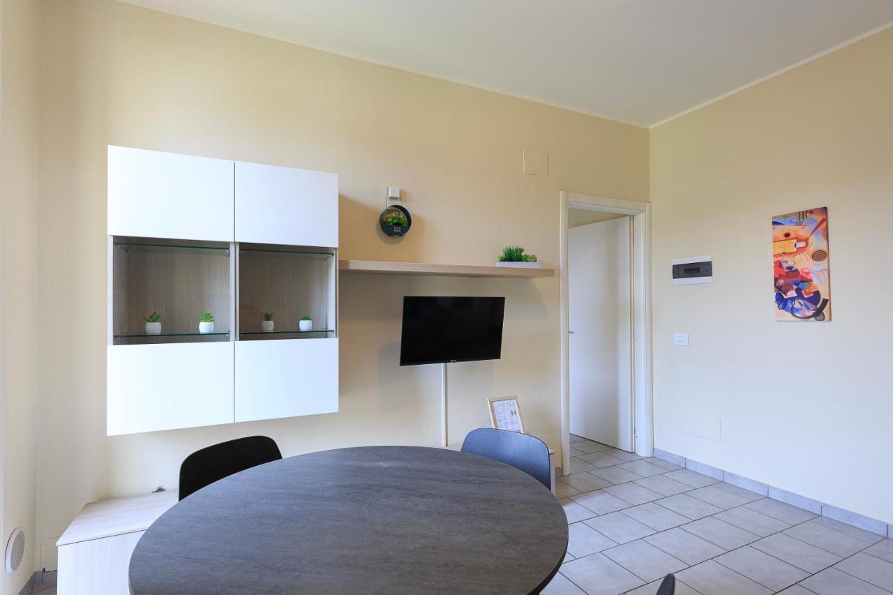 La Casa Del Sole Leilighet Piacenza Eksteriør bilde