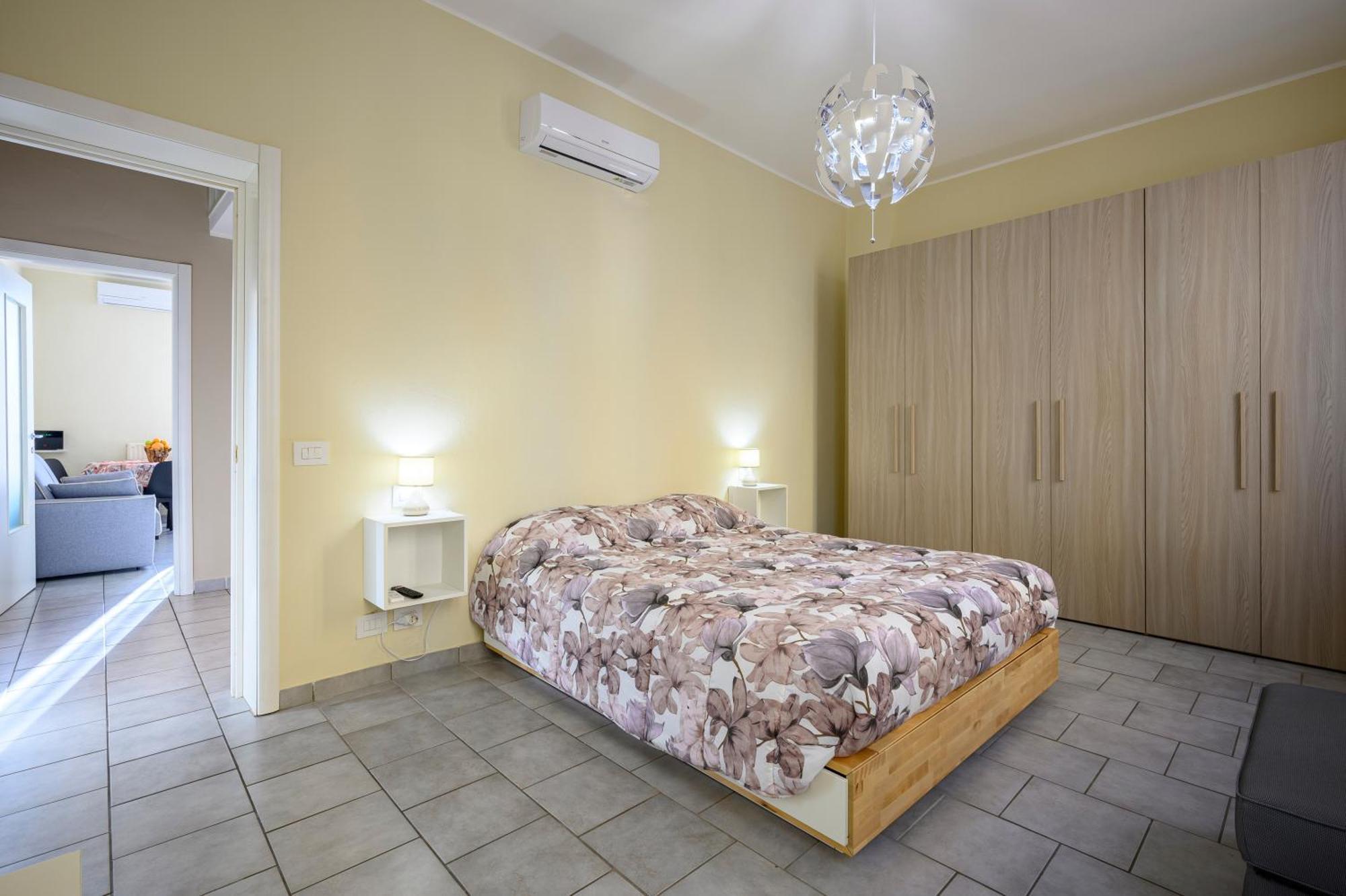 La Casa Del Sole Leilighet Piacenza Eksteriør bilde