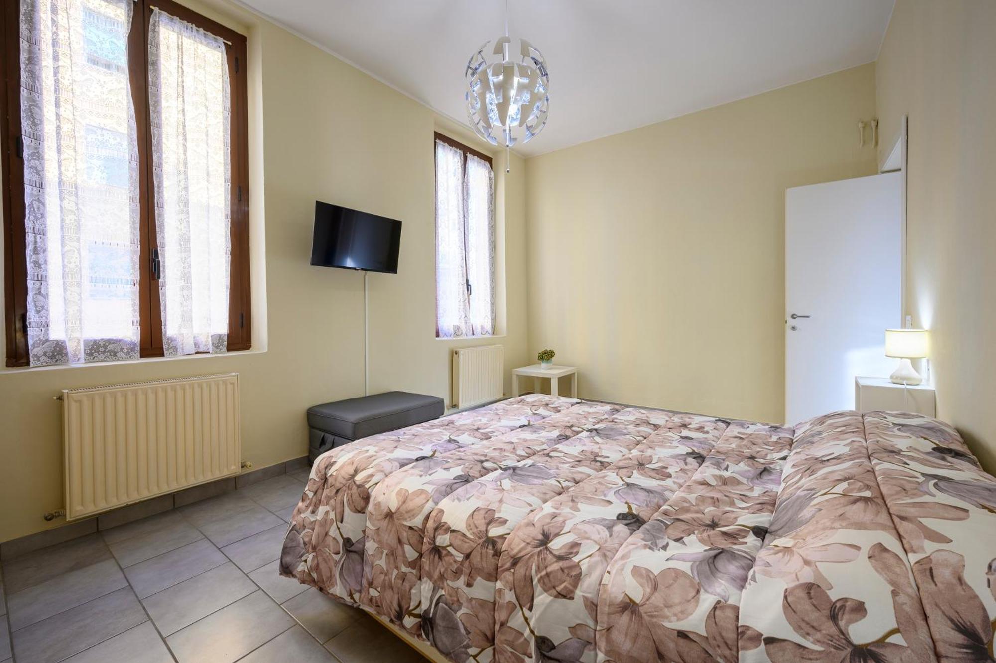 La Casa Del Sole Leilighet Piacenza Eksteriør bilde
